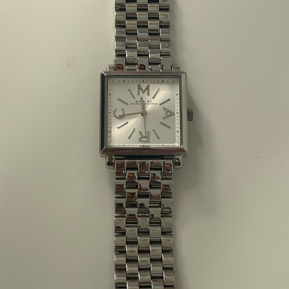 Marc Jacobs Silver Watch - Picture 5 of 5